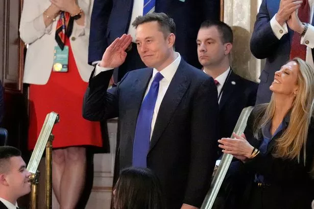 当唐纳德·特朗普在乌克兰国会发表重磅炸弹演讲时,将反对派政治家驱逐